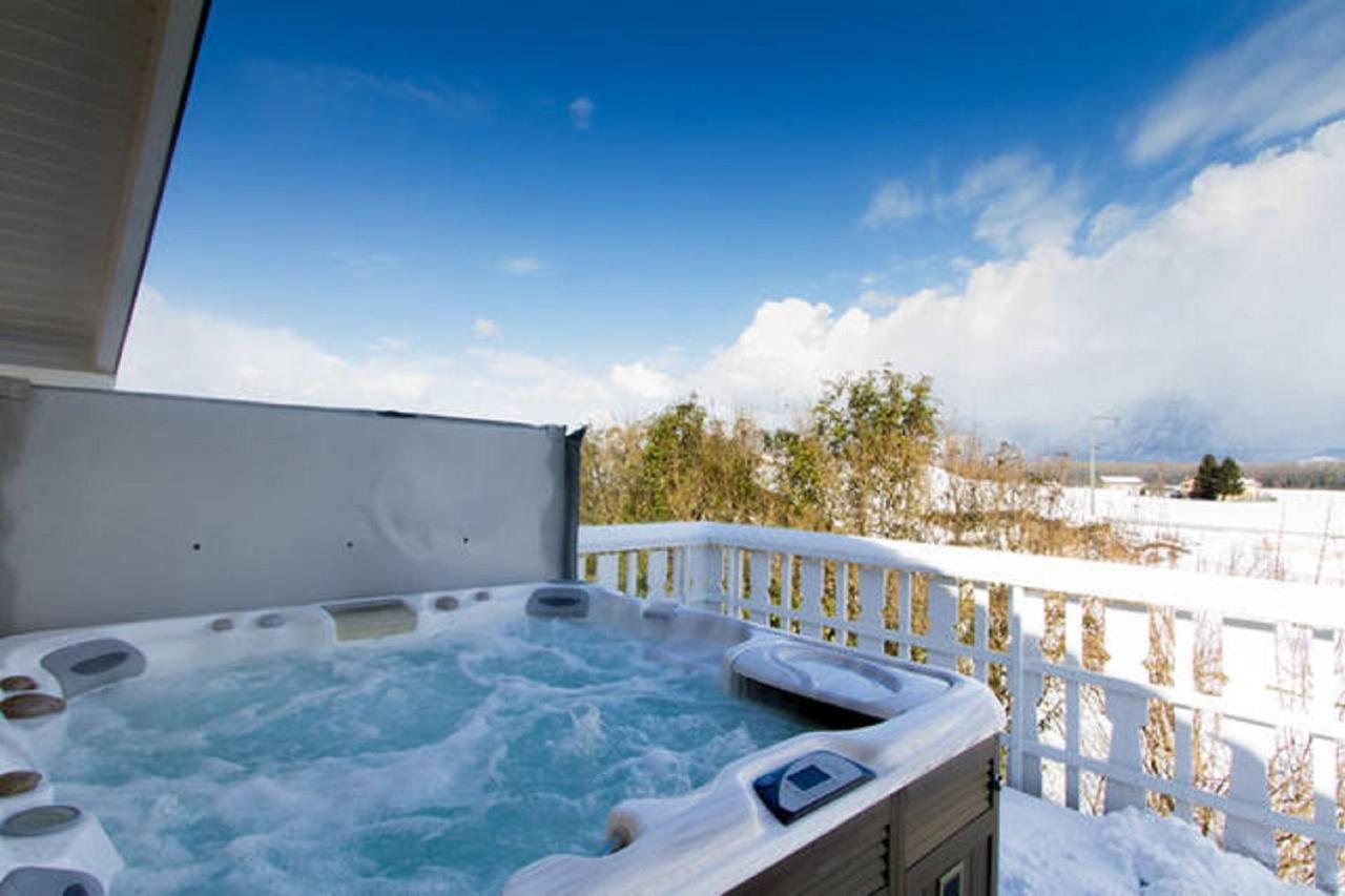 B&B Mon Reve, Petit Dejeuner Bio, Jacuzzi Les Evouettes Экстерьер фото