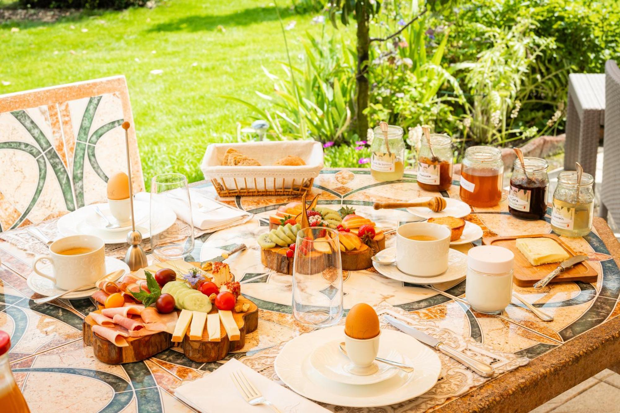 B&B Mon Reve, Petit Dejeuner Bio, Jacuzzi Les Evouettes Экстерьер фото